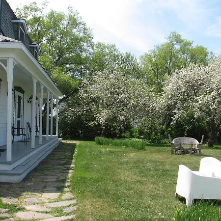 Auberge Le 112 Saint Andre De Kamouraska Luaran gambar
